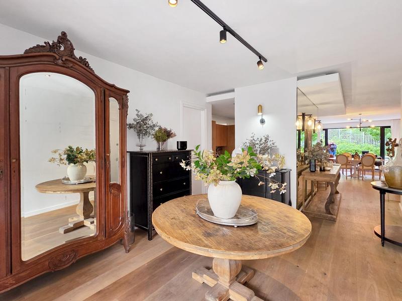 2 Bedroom Property for Sale in Camps Bay Western Cape